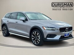 2026 Volvo V60 Cross Country B5 Ultra AWD Wagon