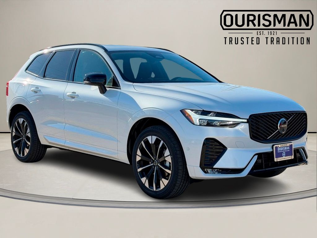 2026 Volvo XC60 B5 Ultra Dark AWD's photo