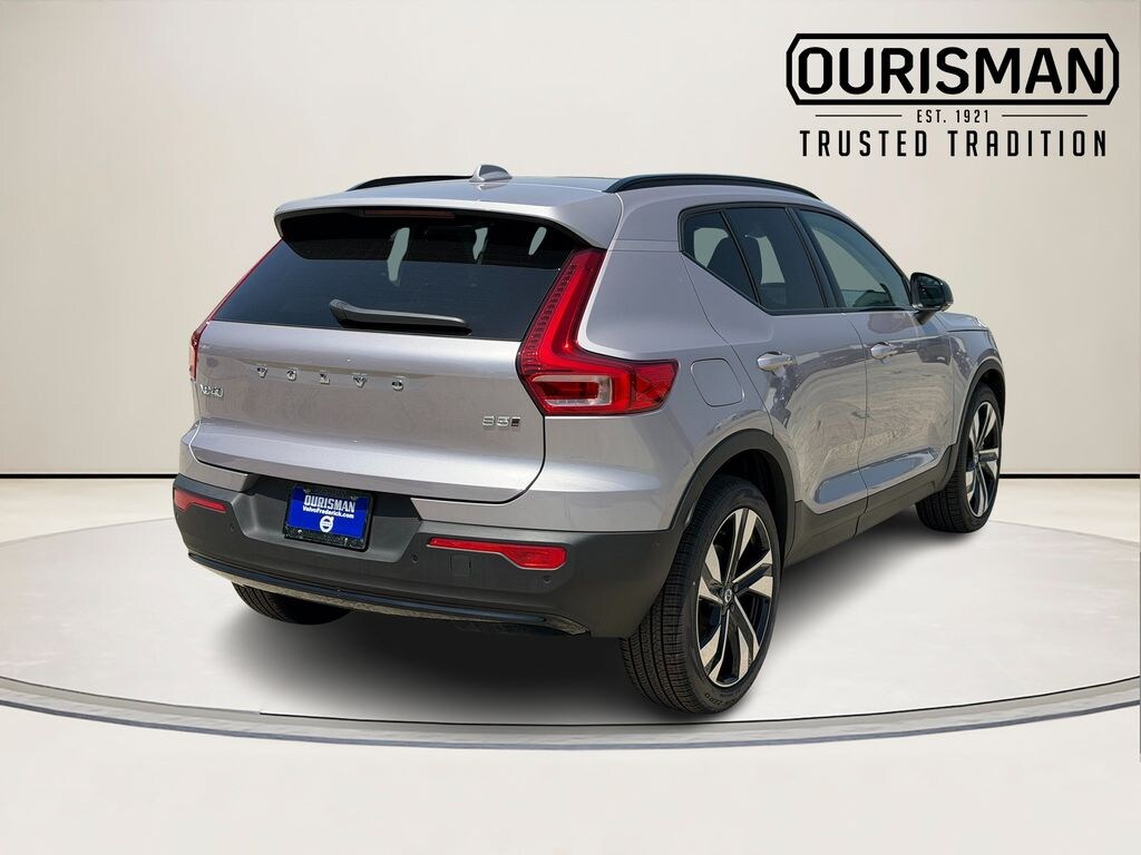 Used 2026 Volvo XC40 B5 Plus SUV