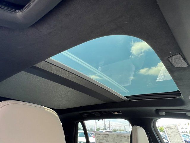 2026 Volvo XC90 Ultra - Photo 10