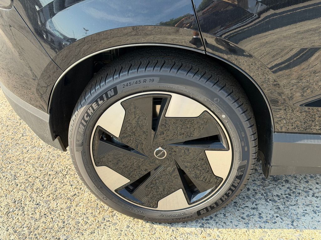 2026 Volvo EX30 Plus - Photo 6