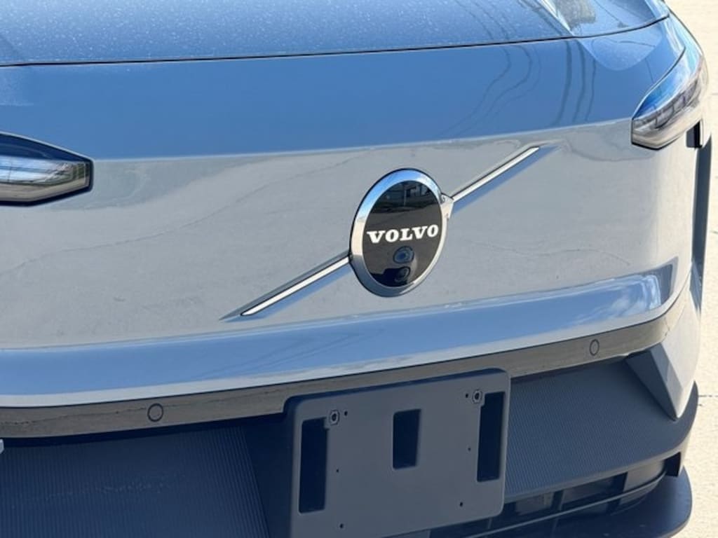 New 2025 Volvo EX30 Twin Motor Ultra SUV