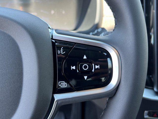 2026 Volvo XC90 Ultra - Photo 19