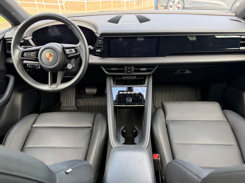 Used 2025 Porsche Macan Base with VIN WP1AA2XA0SL000640 for sale in Frederick, MD