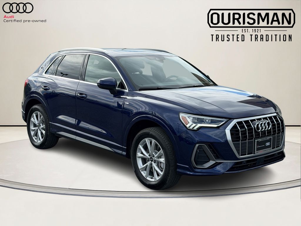 2025 Audi Q3 45 TFSI S Line Premium Plus quattro's photo