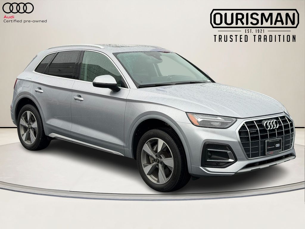 2023 Audi Q5 40 Premium's photo