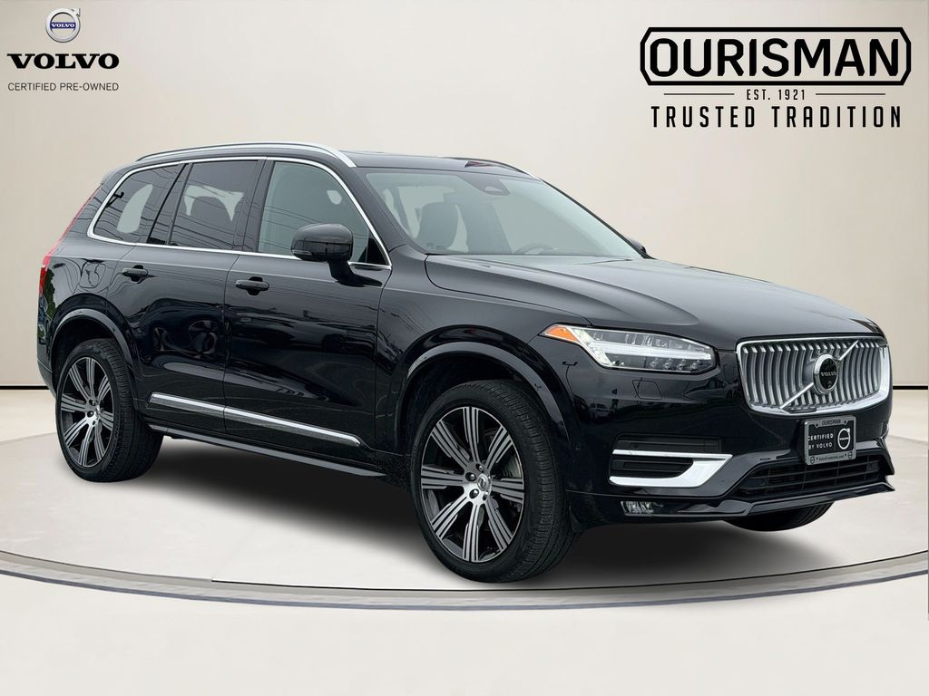 2024 Volvo XC90 B6 Ultimate 6-Seater Bright theme 4WD's photo