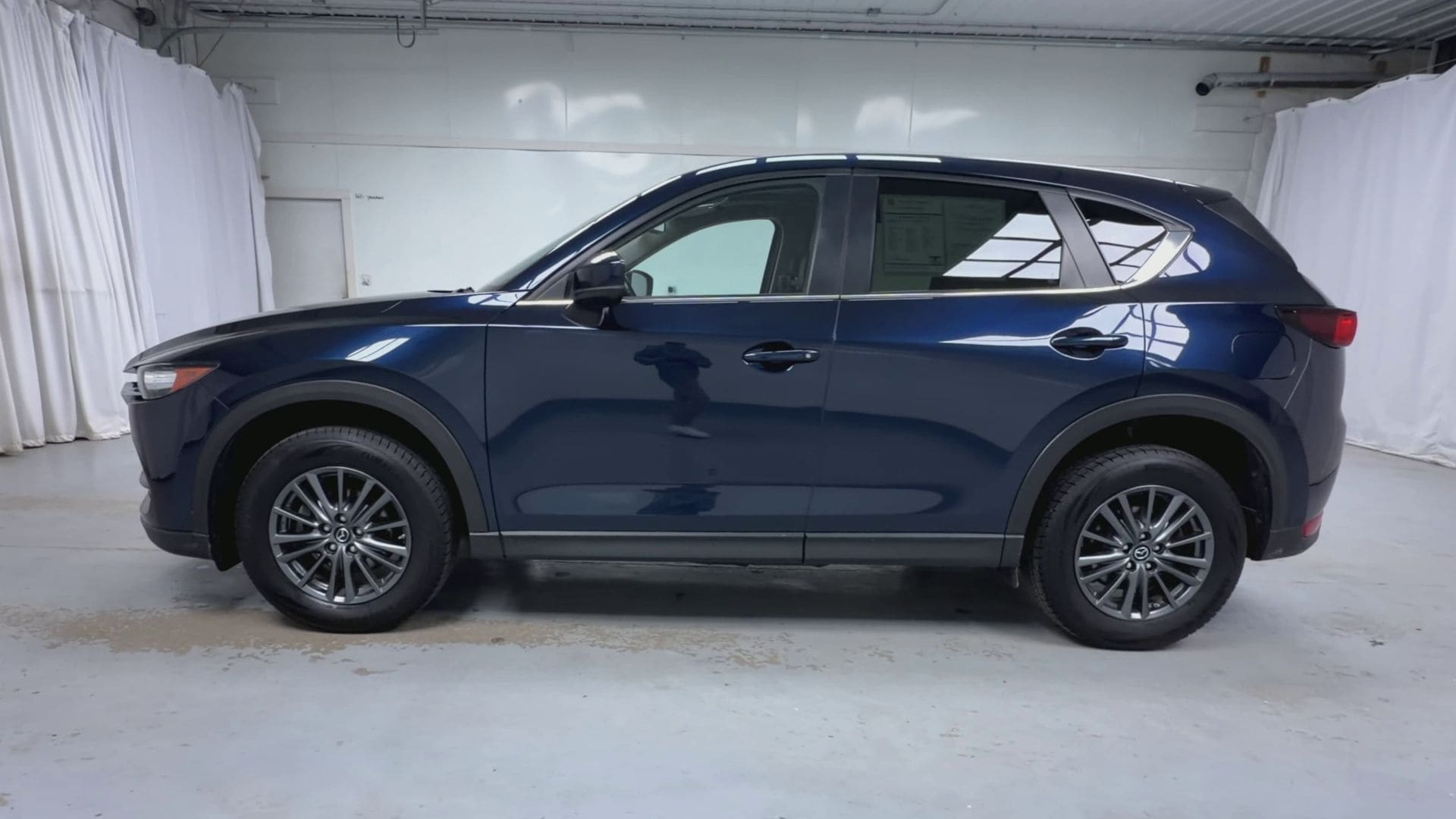 View vehicle photo 7