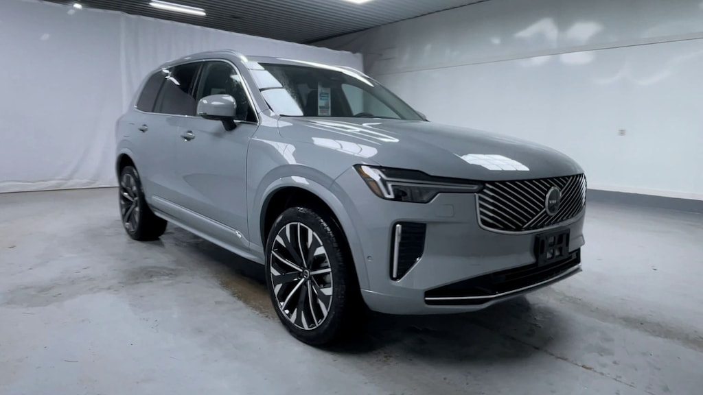 New 2026 Volvo XC90 B6 Plus 7-Seater SUV