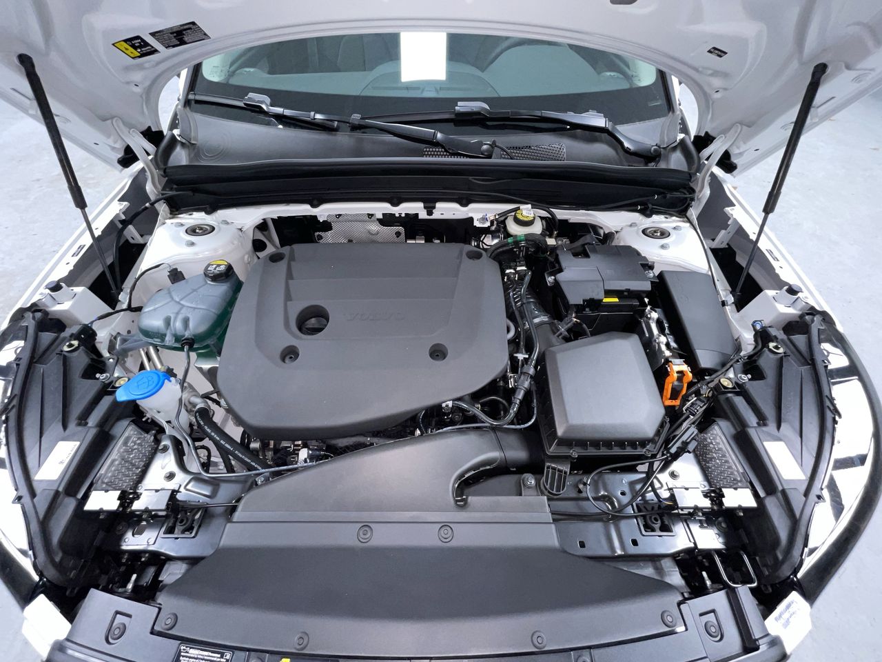 2026 Volvo XC40 Ultra - Photo 26