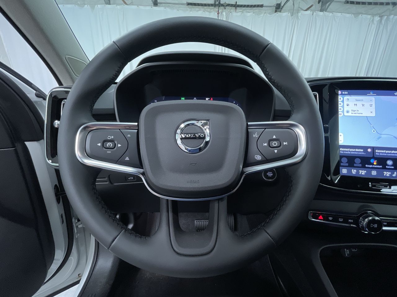 2026 Volvo XC40 Ultra - Photo 33