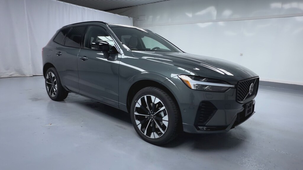 New 2026 Volvo XC60 B5 Plus SUV