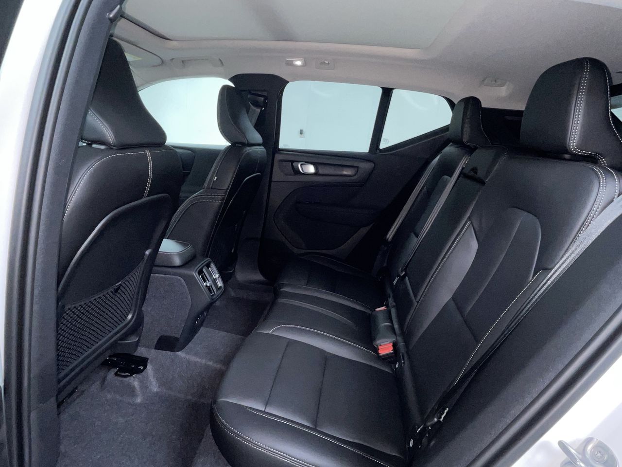 2026 Volvo XC40 Ultra - Photo 20