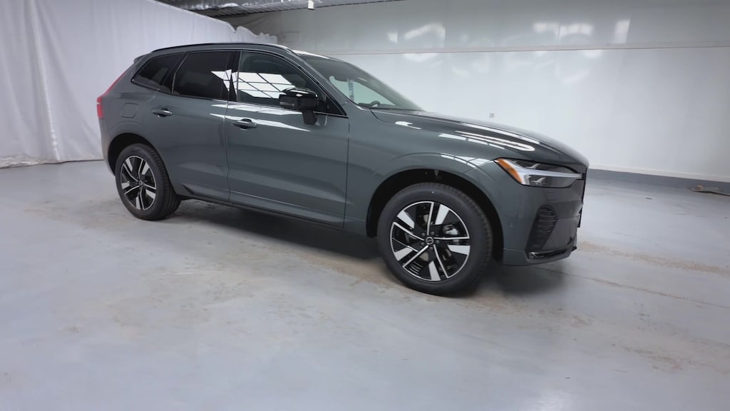 New 2026 Volvo XC60 B5 Plus SUV