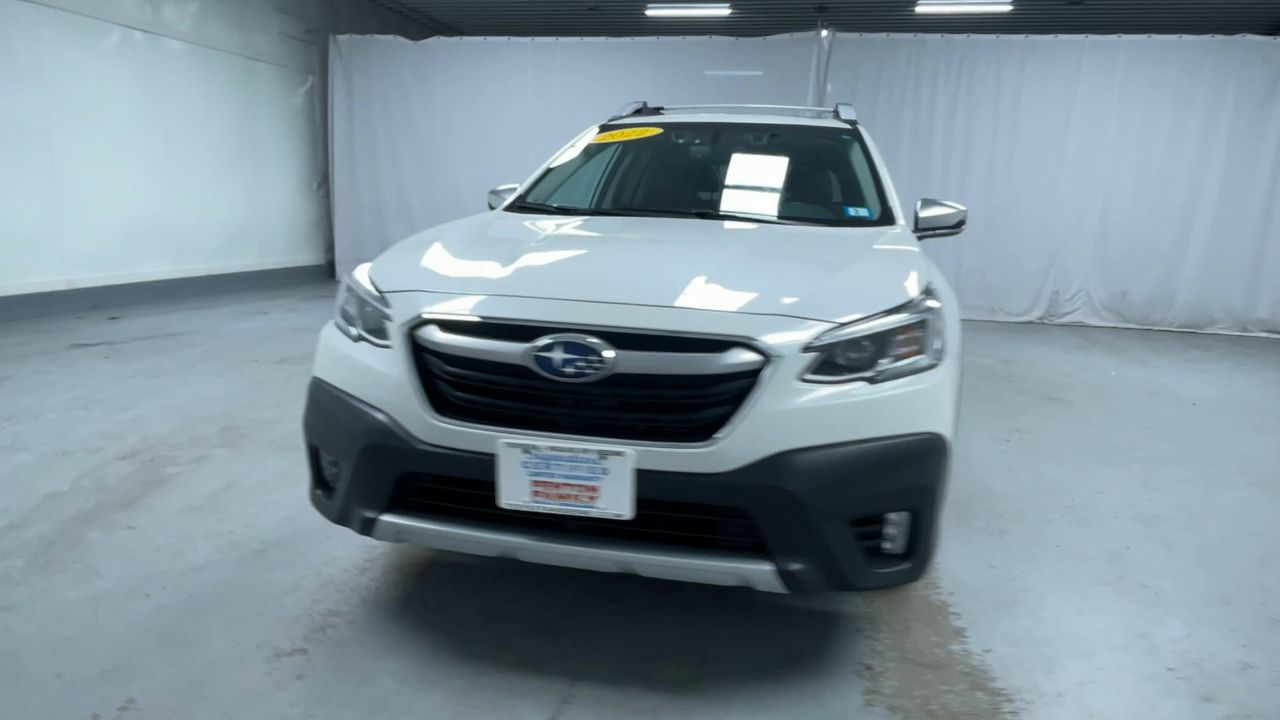 2022 Subaru Outback Touring photo 4