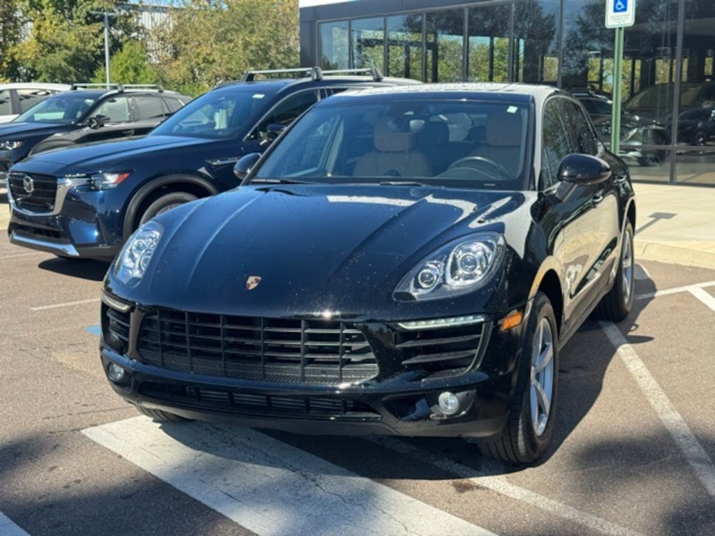 Used 2017 Porsche Macan Base SUV