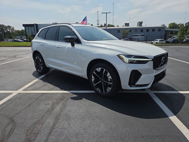 New 2026 Volvo XC60 B5 Plus