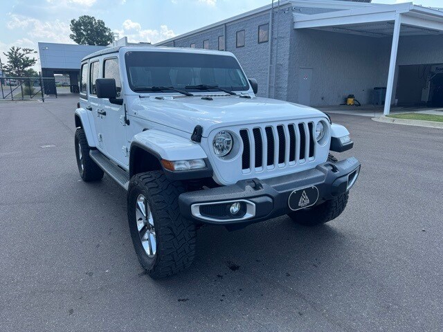 2018 Jeep Wrangler Unlimited Sahara photo 2