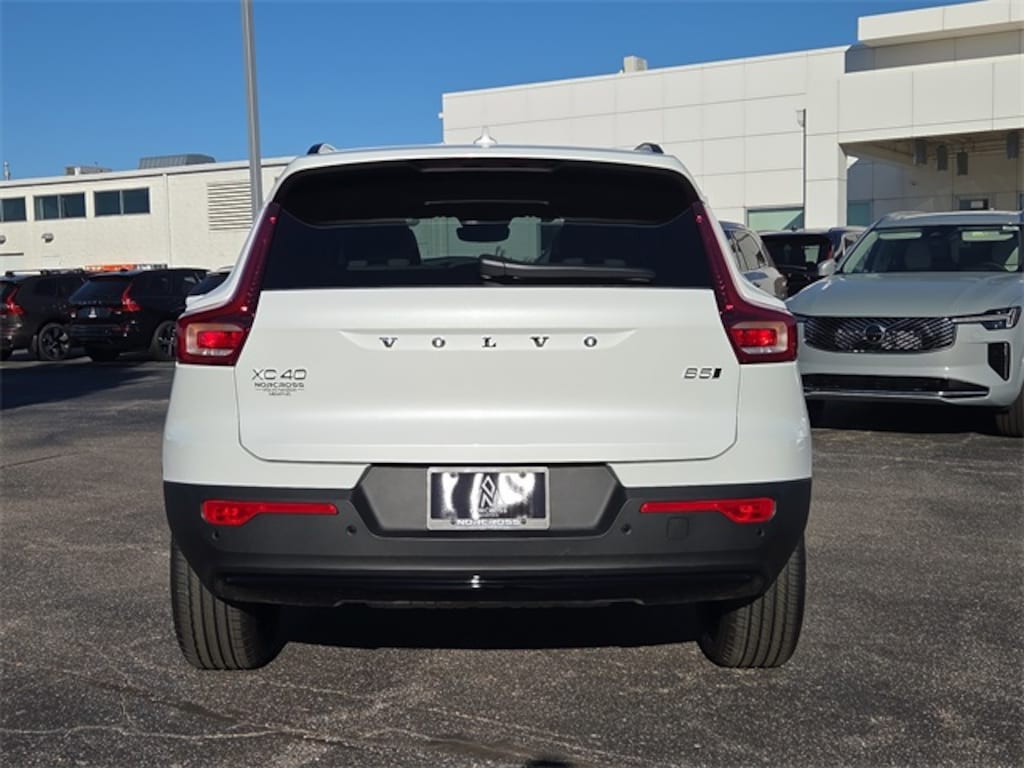 New 2026 Volvo XC40 B5 Plus SUV