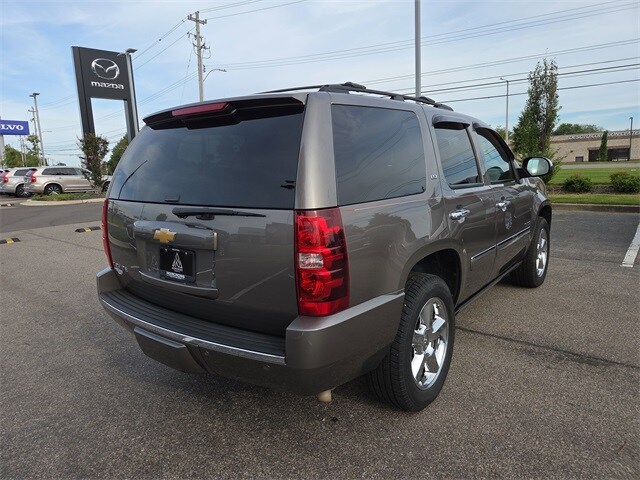 2014 Chevrolet Tahoe LTZ photo 4