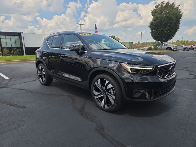 2024 Volvo XC40