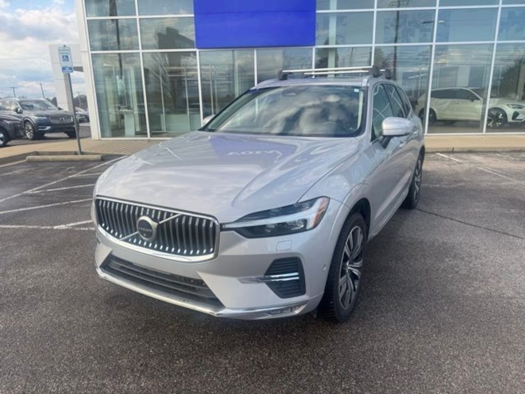 Used 2022 Volvo XC60 B6 AWD Inscription SUV