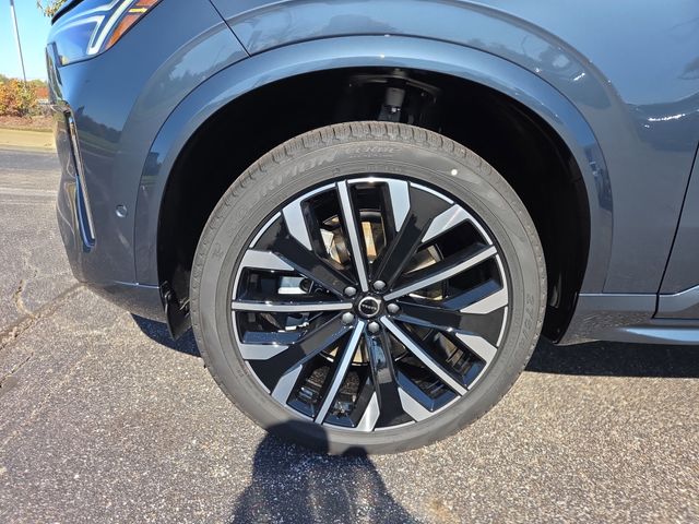 2026 Volvo XC90 Plus - Photo 9