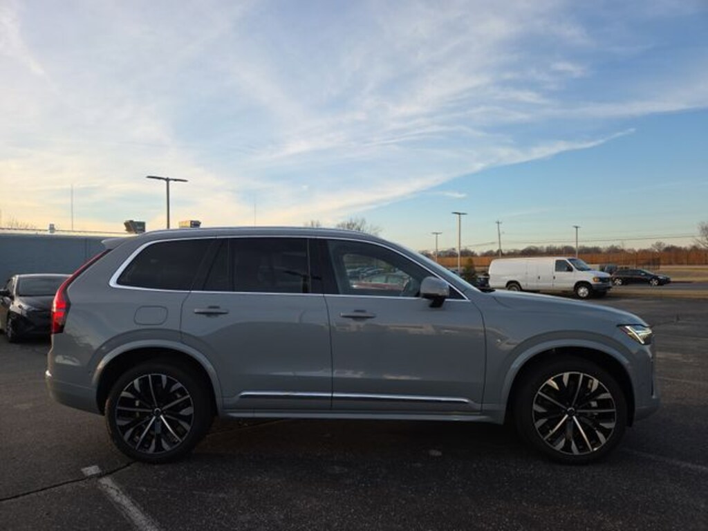 Certified 2026 Volvo XC90 B6 Plus 7-Seater SUV