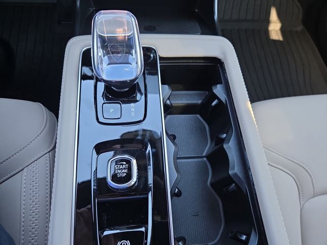 2026 Volvo XC90 Plus - Photo 28