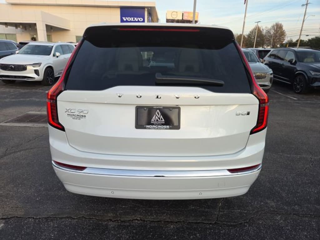 New 2026 Volvo XC90 B6 Ultra 7-Seater SUV