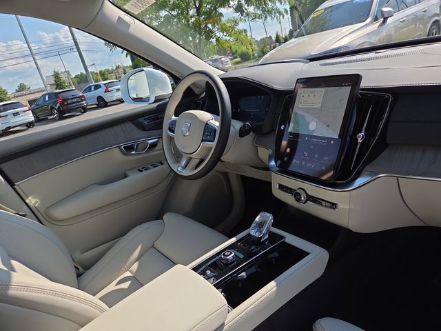 2026 Volvo XC90 Ultra - Photo 18