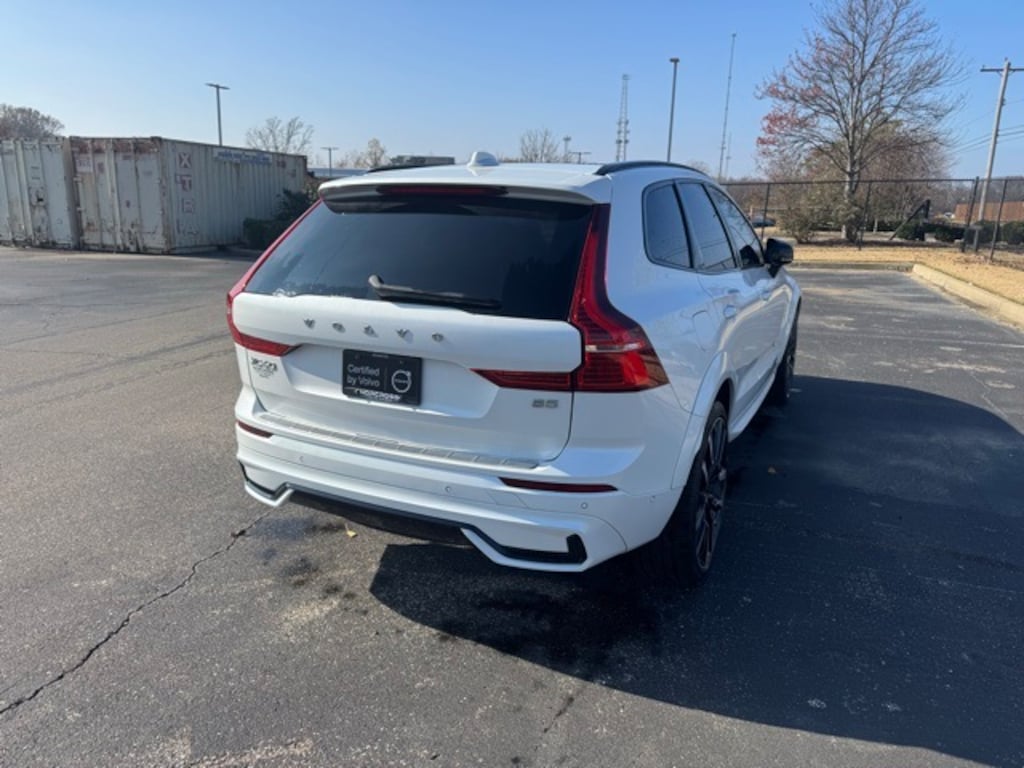 Used 2023 Volvo XC60 B5 FWD Ultimate Dark SUV