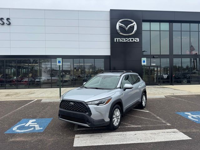 2022 Toyota Corolla Cross LE