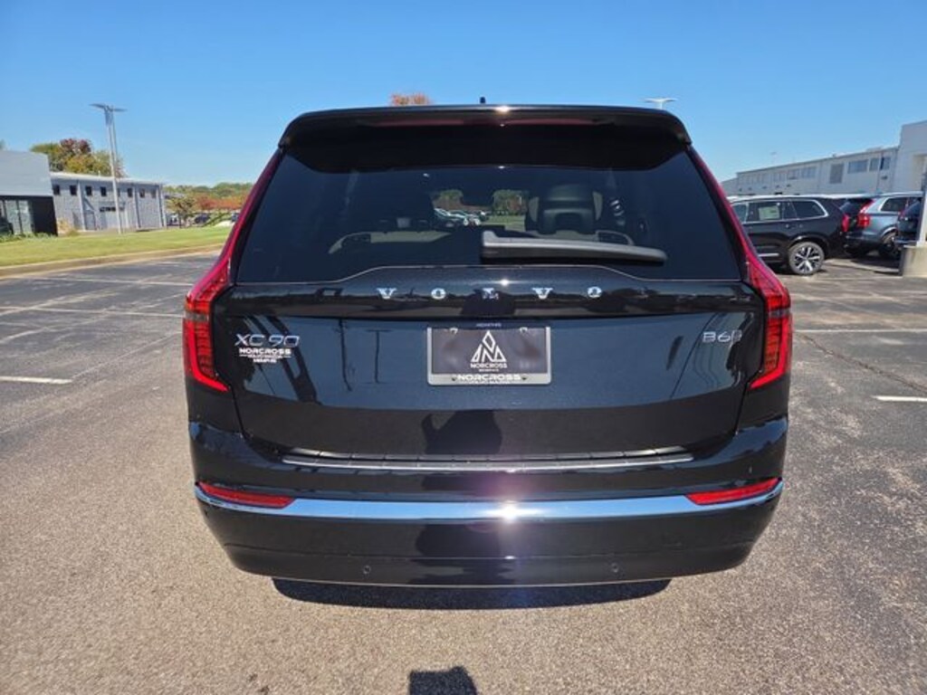New 2026 Volvo XC90 B6 Plus 7-Seater SUV