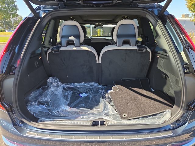 2026 Volvo XC90 Plus - Photo 15