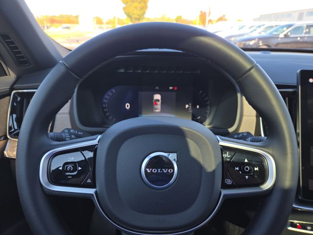 2026 Volvo XC90 Plus - Photo 22