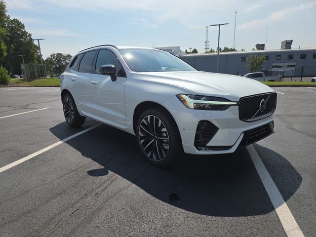 New 2026 Volvo XC60 B5 Ultra