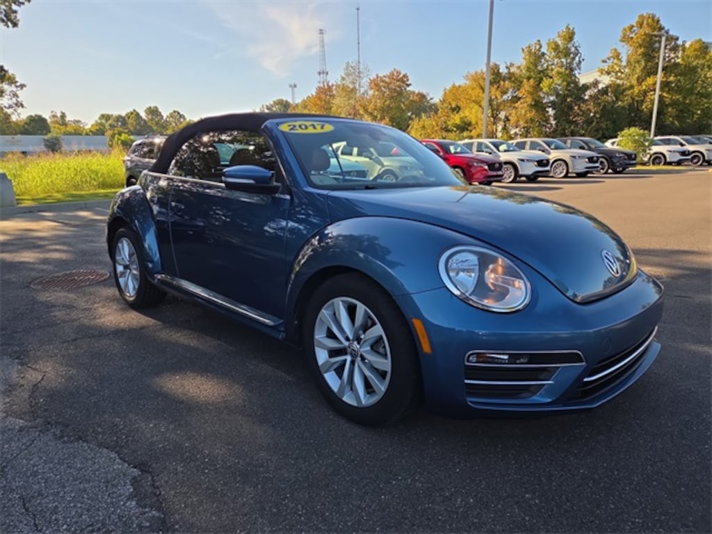 Used 2017 Volkswagen Beetle 1.8T Classic Convertible
