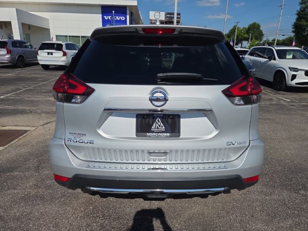 Used 2018 Nissan Rogue SV SUV