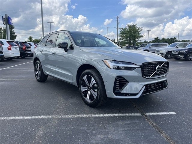 New 2025 Volvo XC60 plug-in hybrid T8 Plus SUV for sale in Memphis, TN