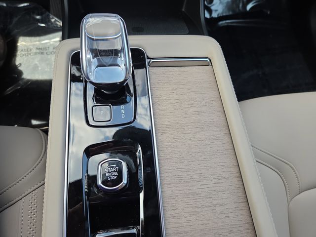 2026 Volvo XC90 Core - Photo 27