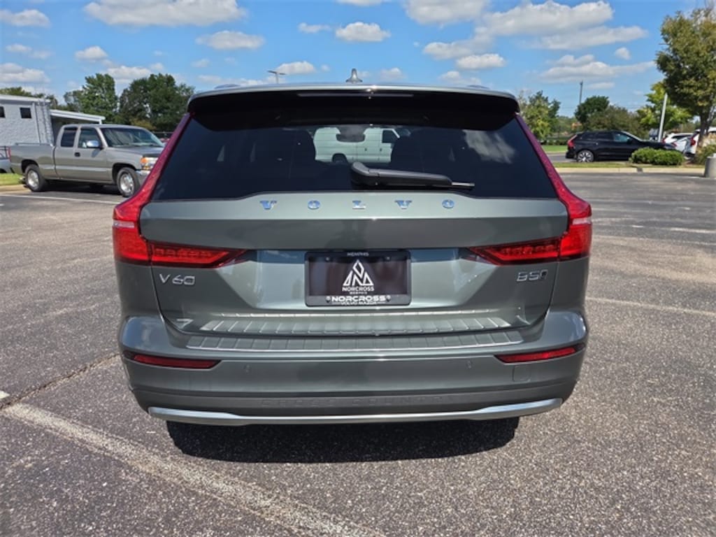New 2026 Volvo V60 Cross Country B5 Plus Wagon