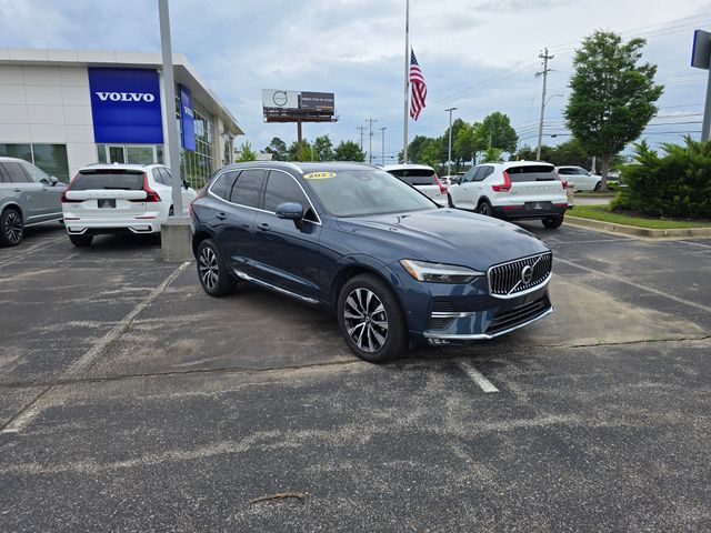 2023 Volvo XC60 B5 Plus Bright Theme FWD's photo