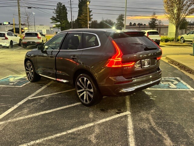 2023 Volvo XC60 Ultimate photo 4