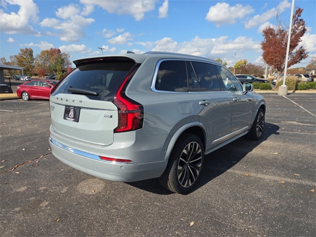 New 2026 Volvo XC90 B6 Plus 7-Seater SUV