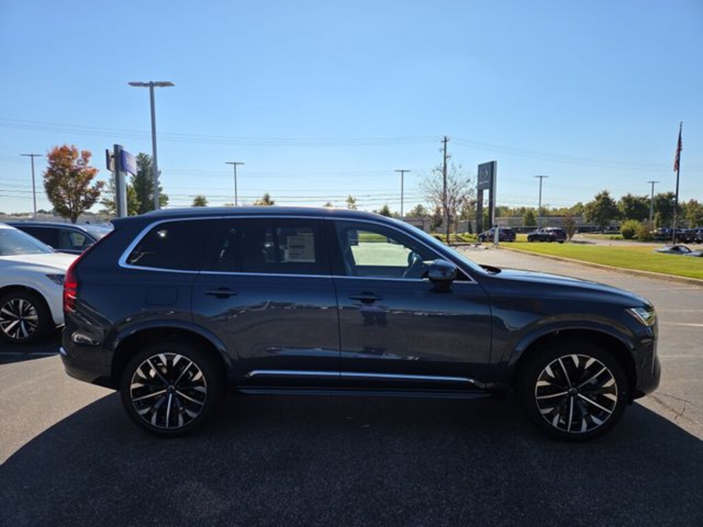 New 2026 Volvo XC90 B6 Plus 7-Seater SUV