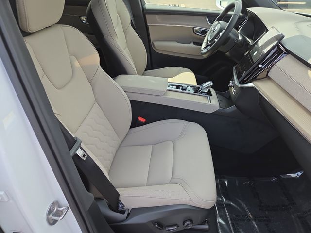 2026 Volvo XC90 Core - Photo 19