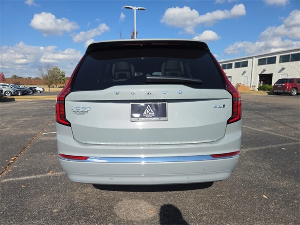 New 2026 Volvo XC90 B6 Plus 7-Seater SUV