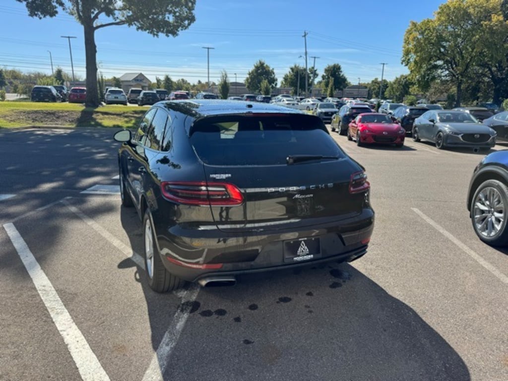Used 2017 Porsche Macan Base SUV