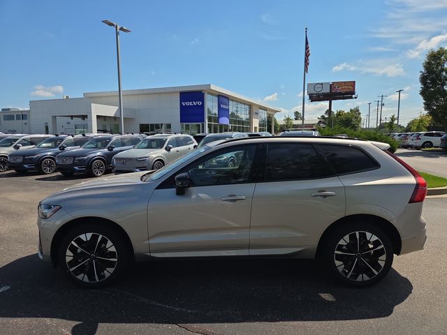 2026 Volvo XC60 Plus - Photo 6
